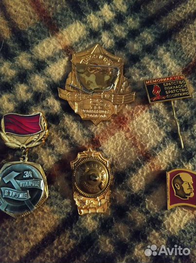 Знаки и значки СССР