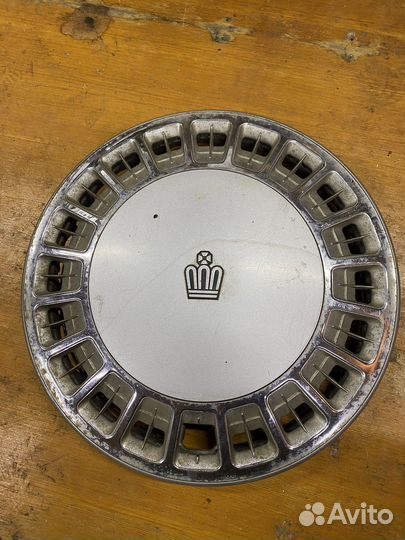 Колпак toyota crown