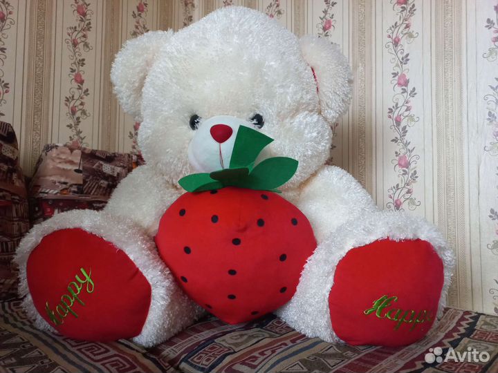 Большие плюшевые медведи