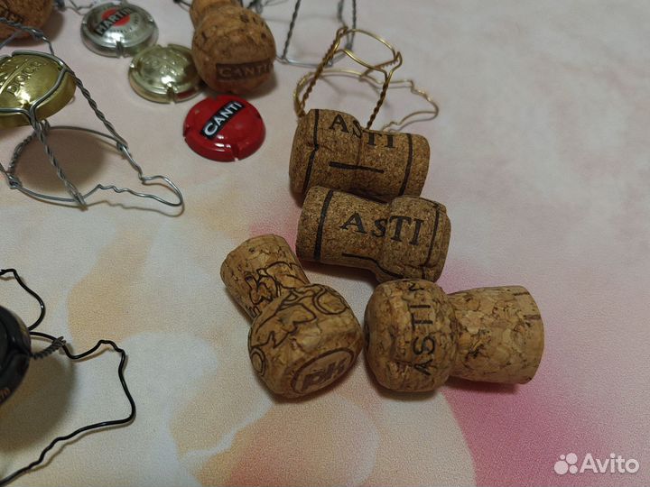 Плакетки мюзле пробки в коллекцию