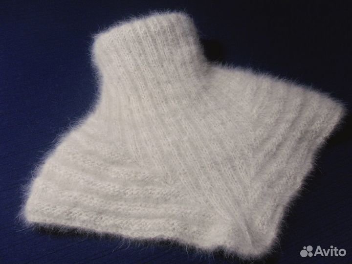 Манишка женская из собачьей шерсти Николь