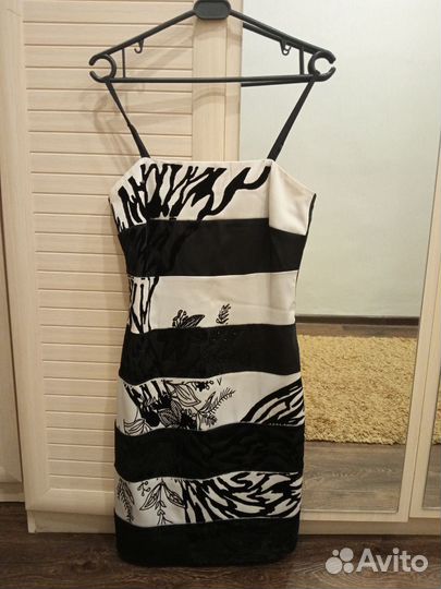 Платье женское 42 44