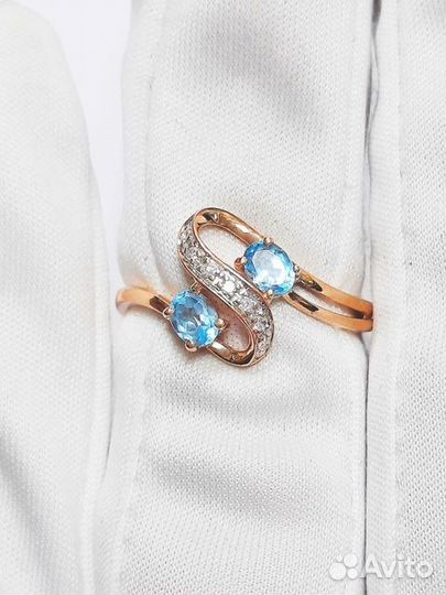 Золотое кольцо с бриллиантом 0р