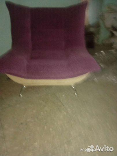 Кресло мягкое новое