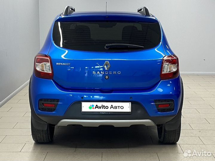 Renault Sandero Stepway 1.6 AT, 2017, 182 330 км