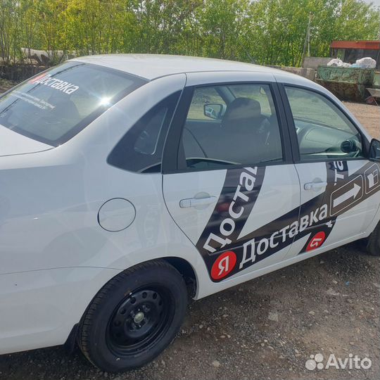 Водитель на авто компании