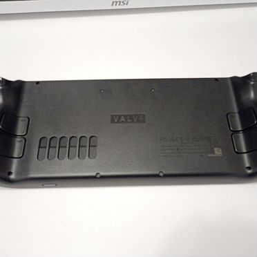 Steam deck oled 1tb+SD карта 128 GB(samsung)