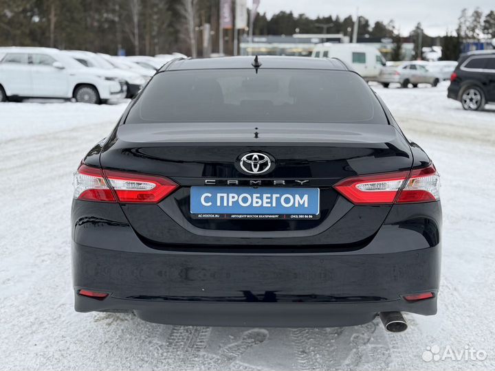 Toyota Camry 2.0 CVT, 2021, 60 574 км