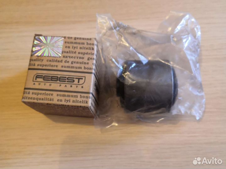 Саленблок задней балки на nissan wingroad