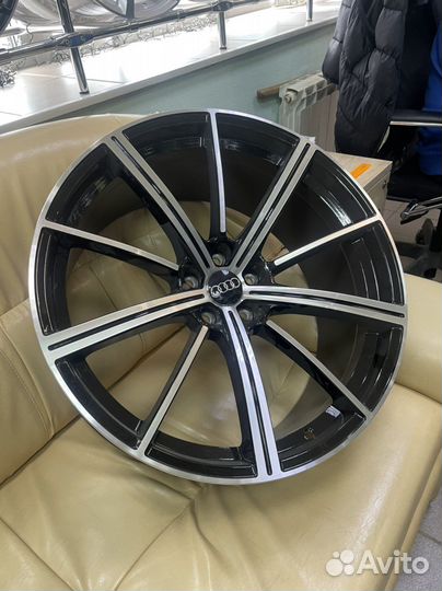 Диски Replica для Audi Q7 R21 5*112 Et 31 66,6