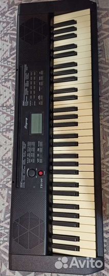 Цифровое пианино бу 61 клавиша