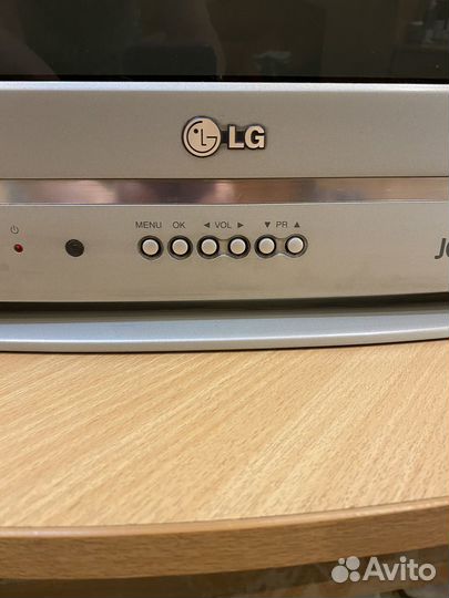 Телевизор бу LG