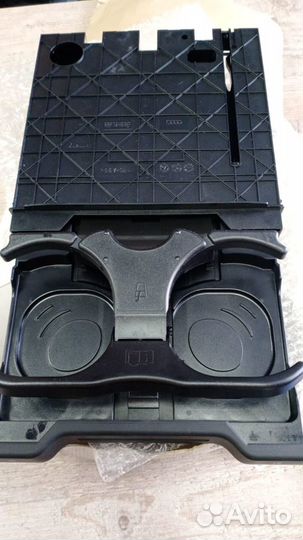 Подстаканник audi A8