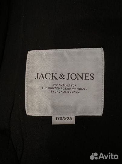 Бомбер Jack jones