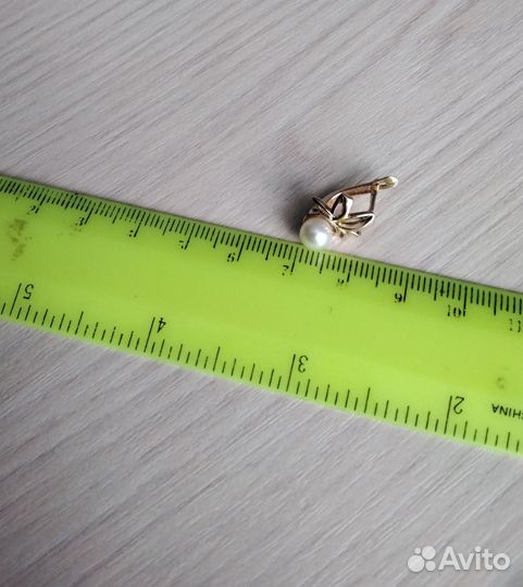 Серьги золотые с жемчугом