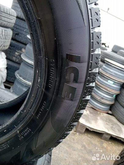 Pirelli Formula Ice 205/60 R16 96T