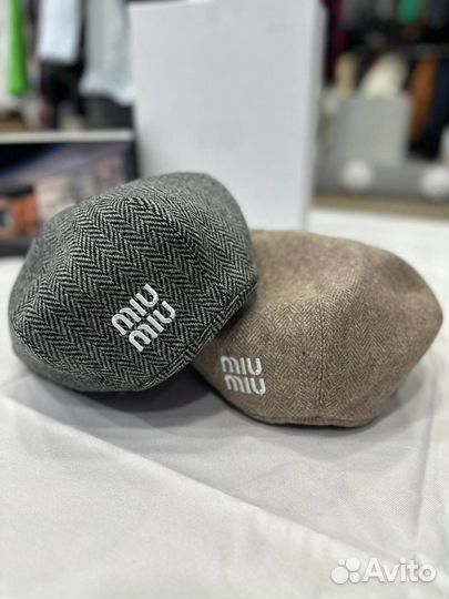 Берет Miu Miu