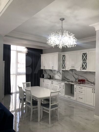 2-к. квартира, 75 м², 6/17 эт.