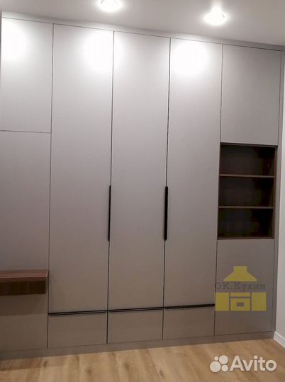 Шкаф стенка