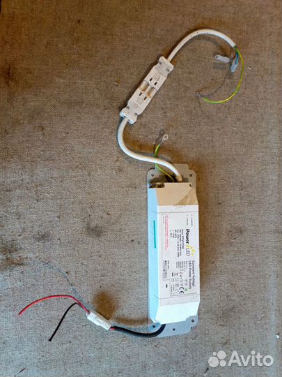 Блок питания PCV 12150 Power LED