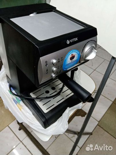 Кофеварка эспрессо/капучино vitek -1511вк