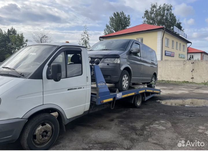 Услуги эвакуатора Окуловка