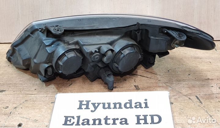 Фара правая Hyundai Elantra HD Hibrid, 2010г