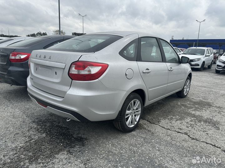 LADA Granta 1.6 МТ, 2024