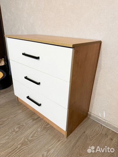 Комод белый