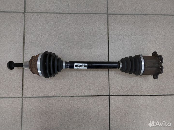 Привод передний левый Audi A6 C6 4F0407271H