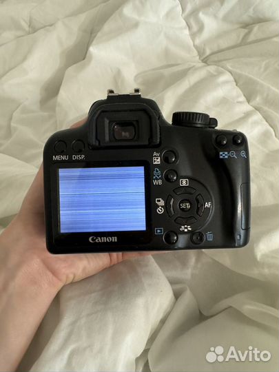 Зеркальный фотоаппарат canon 1000d