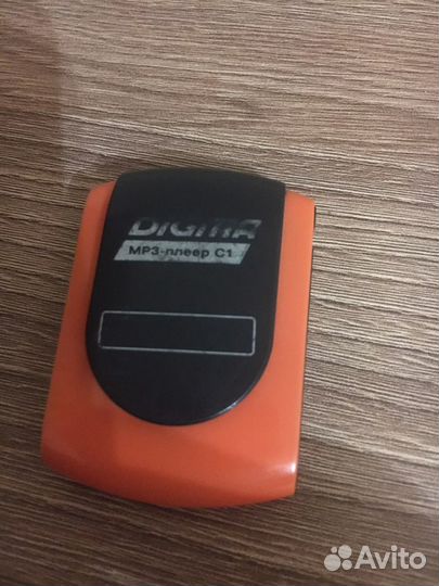 MP3 плеер Digma C1 4GB
