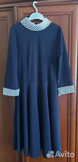 Школьное платье синее