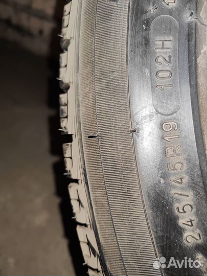 Колеса Bentley 245/45/19 Michelin