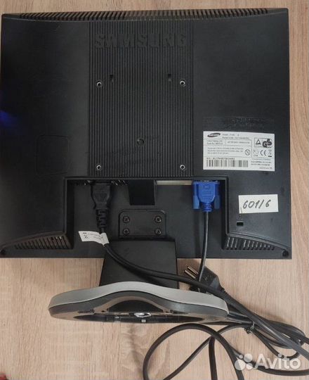 Монитор Samsung SyncMaster 710n 17 дюймов