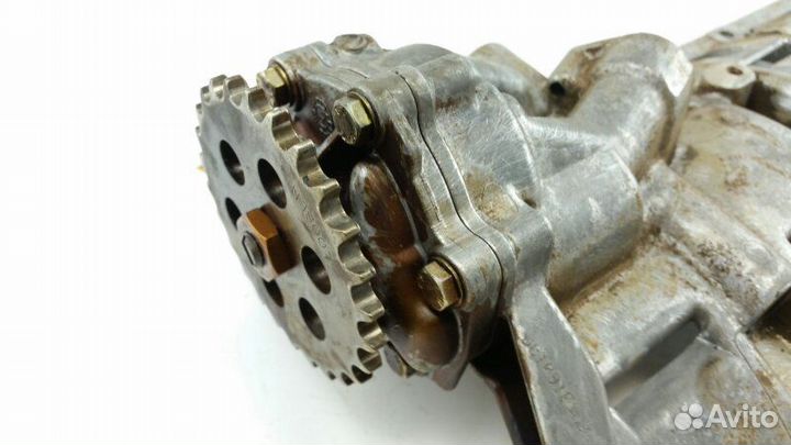 Масляный насос Bmw 3-Series E46 M52B20 2005