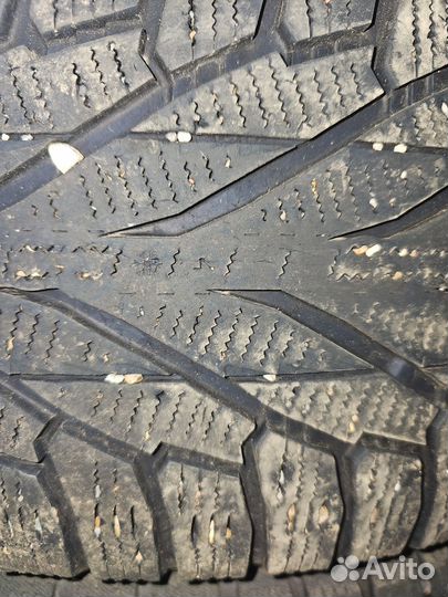 Nokian Tyres Hakkapeliitta 8 SUV 265/65 R17 65B