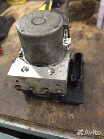 Ниссан Теана