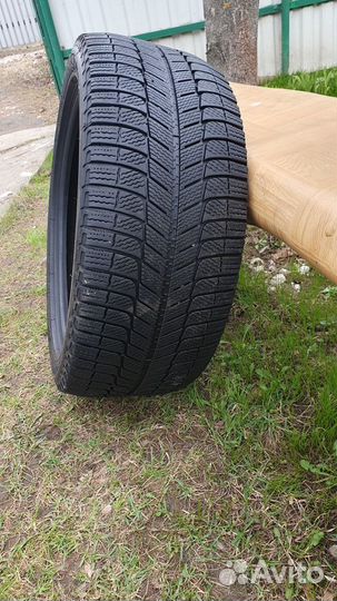 Michelin X-Ice XI3 245/40 R18 97H