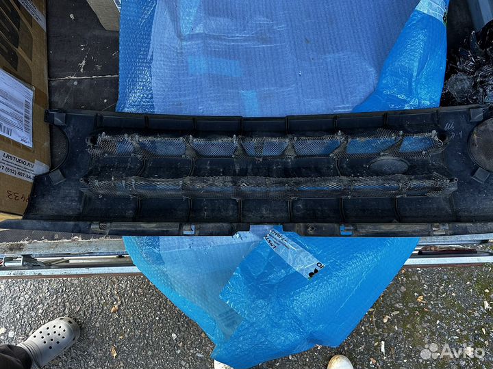 Решетка радиатора land rover discovery 3