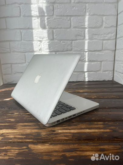Apple MacBook Pro 13 Late 2011 4гб/240гб/i5