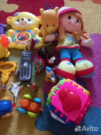 Детские развивающие игрушки пакетом