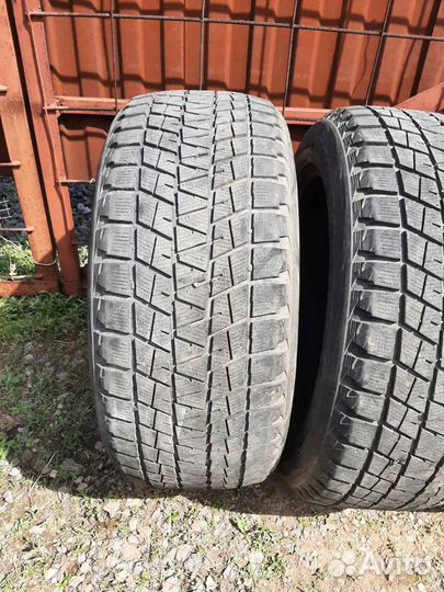 Bridgestone Blizzak DM-V1 285/50 R20