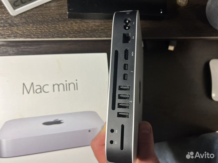 Apple Mac mini 2014 i5 8гб SSD