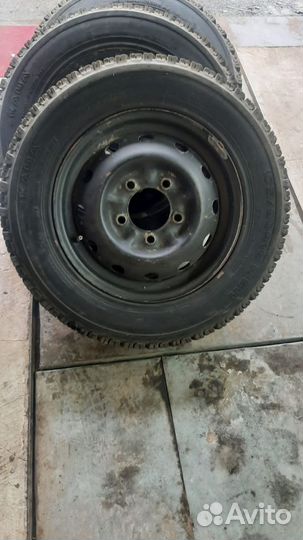 Зимние колеса на ниву