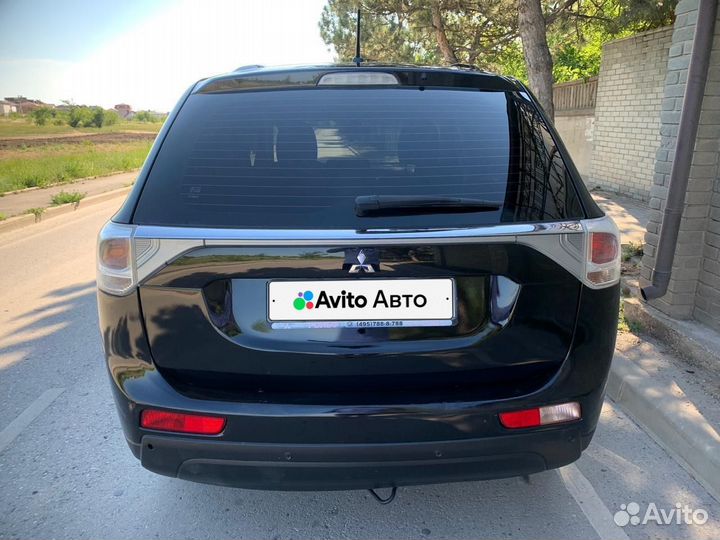 Mitsubishi Outlander 2.0 CVT, 2012, 133 000 км