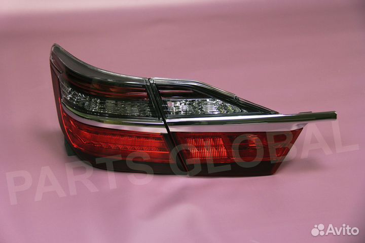 Задний Фонарь левый Toyota Camry V55 2014-2017
