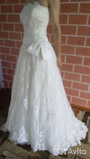 Свадебное платье со шлейфом 46-48