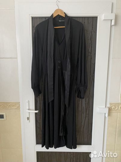 Платье