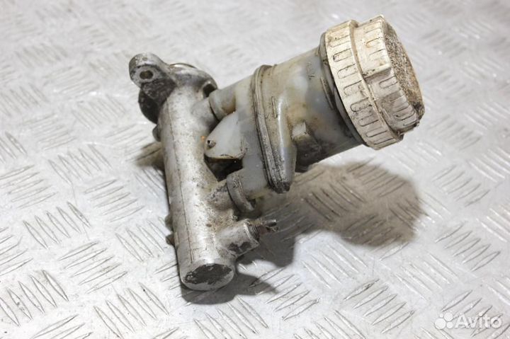 Цилиндр тормозов главный Mitsubishi Legnum EA